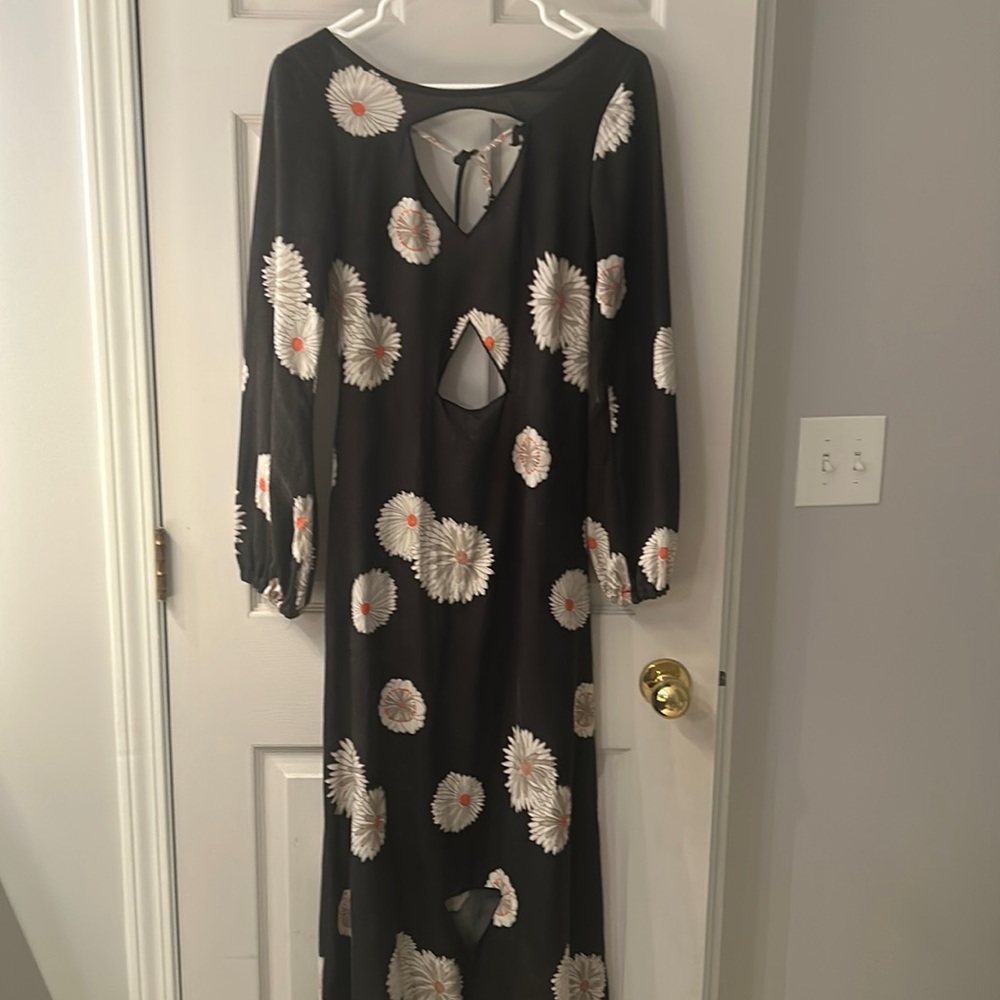 American Gold pattern maxi cutout dress